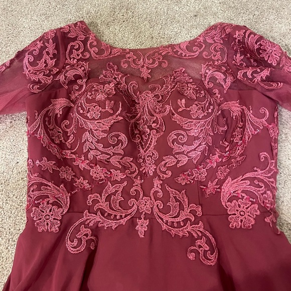 Miss Veil Formal Dress with Lace Up Back - Picture 6 of 14